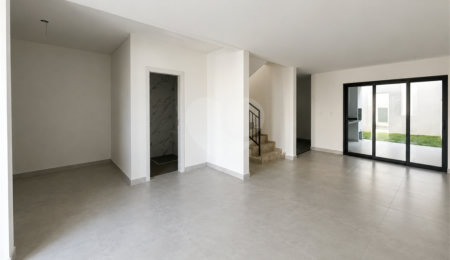 Casa à venda com 3 suítes no condomínio Villaggio Maranello, Vinhedo - SP