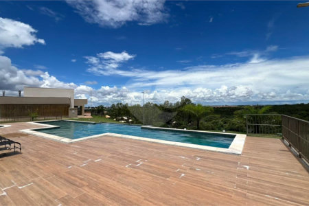 Casa à venda com 3 suítes no condomínio Brisas Horizontal, Cuiabá - MT