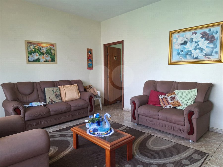 Casa à venda com 2 quartos em Vila Rio Branco, Itapetininga, SP