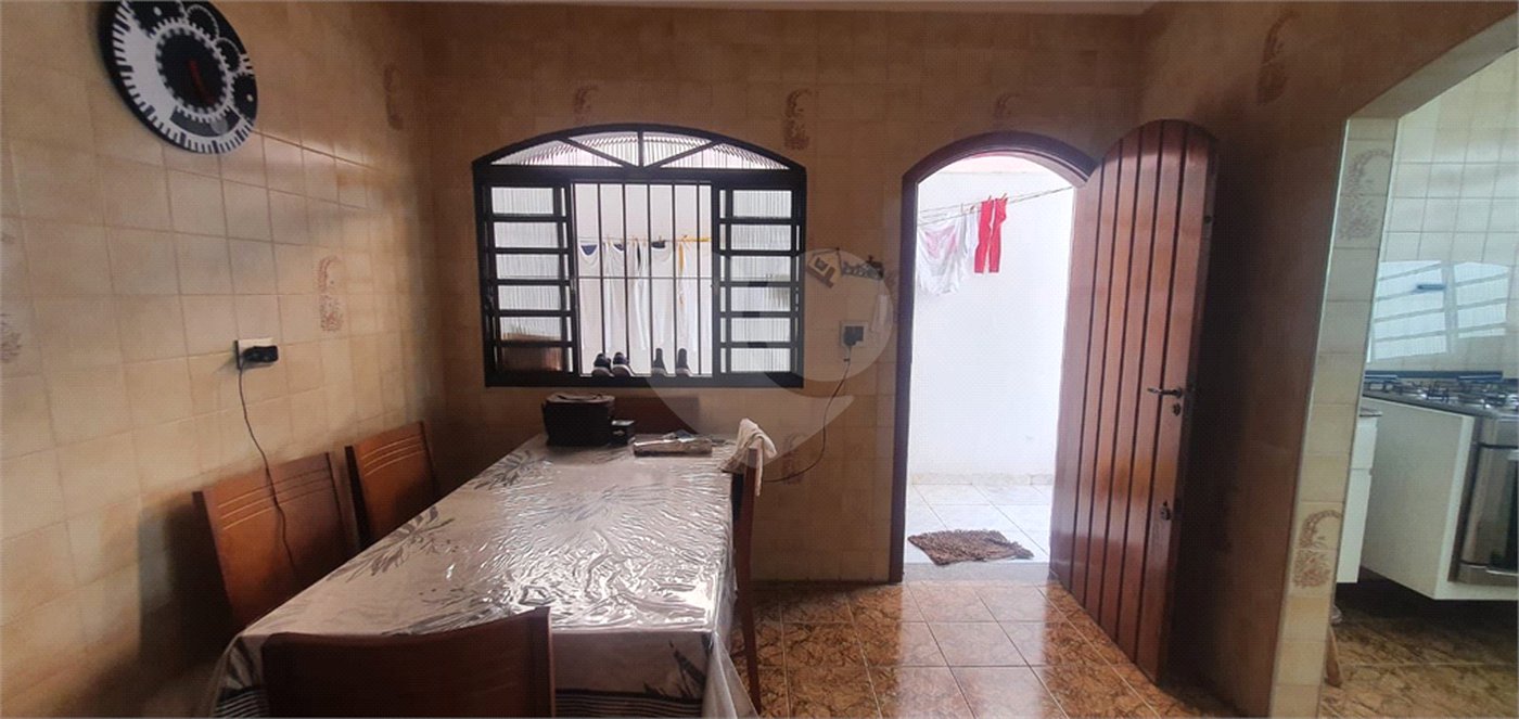 Sobrado à venda com 2 quartos, sendo 1 suíte, em Imirim, São Paulo, SP