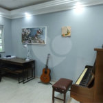 Casa para alugar com 4 quartos, sendo 3 suítes,  no condomínio Figueira Garden, Atibaia - SP