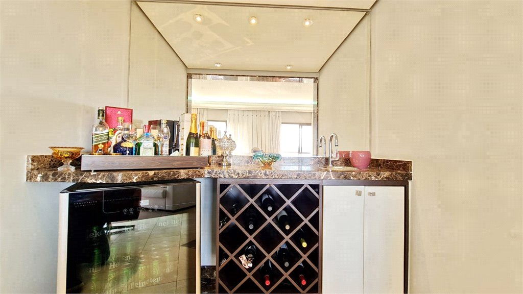 Apartamento à venda com 3 suítes em Santa Terezinha, São Paulo, SP