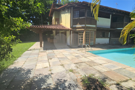 Casa em condomínio à venda com 5 quartos, sendo 3 suítes, em Barra da Tijuca, Rio de Janeiro, RJ