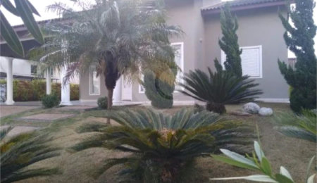 Casa à venda com 3 quartos, sendo 1 suíte,  no condomínio Palmeiras Imperiais, Salto - SP