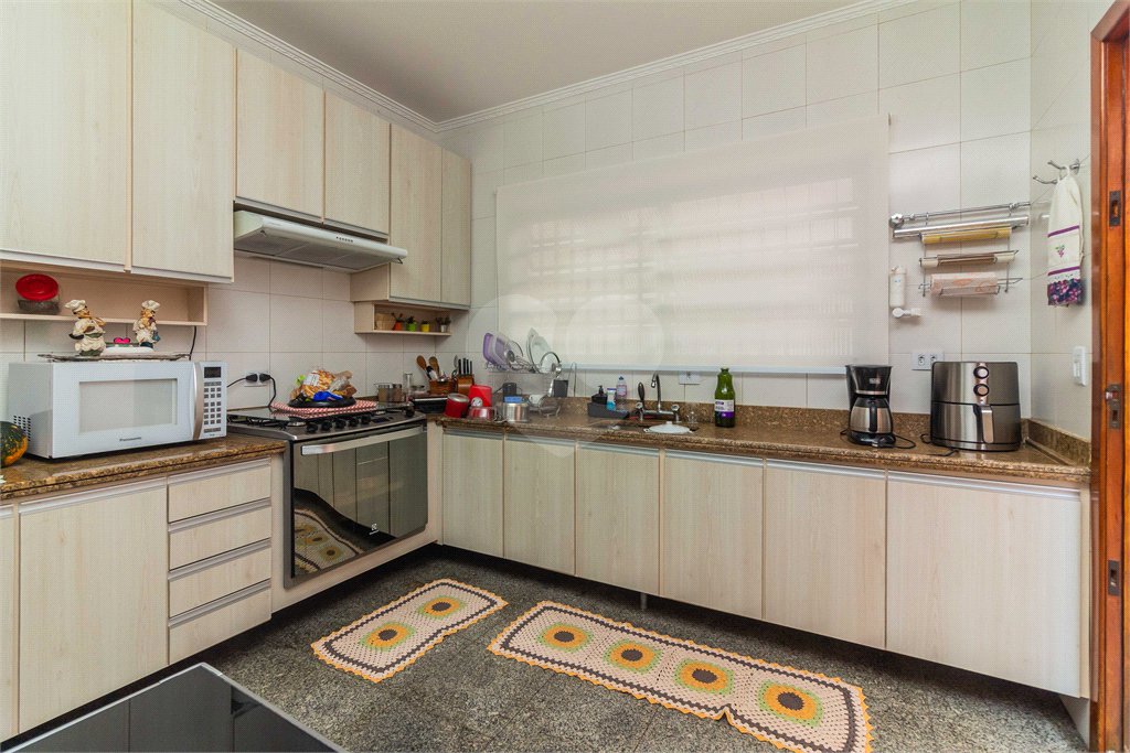 Casa à venda com 3 quartos, sendo 1 suíte, em Horto Florestal, São Paulo, SP