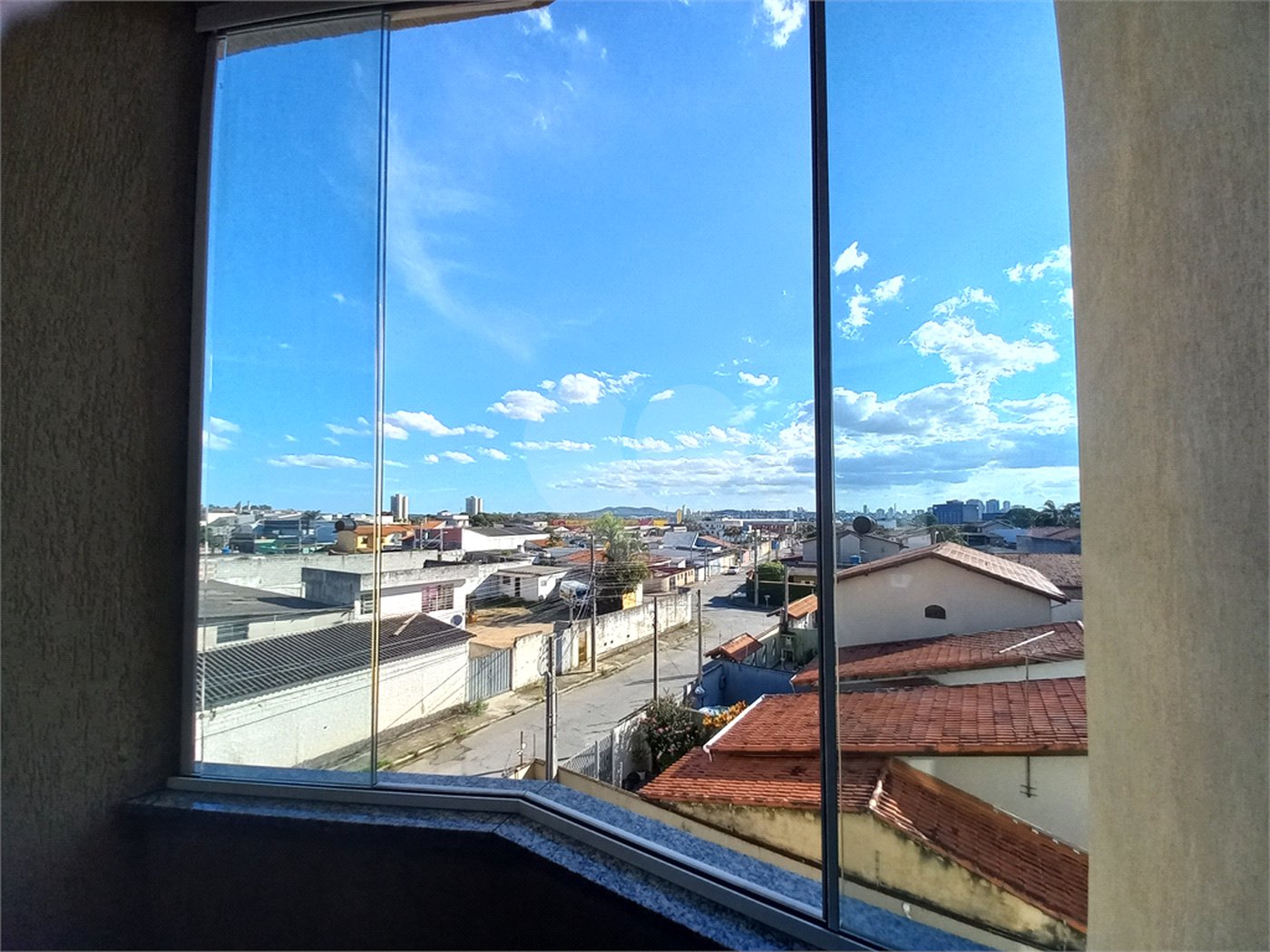 Apartamento à venda com 2 quartos em Vila Suissa, Mogi das Cruzes, SP