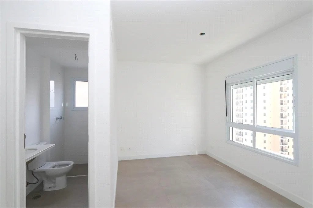 Apartamento à venda com 2 quartos em Vila Suzana, São Paulo, SP