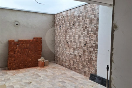 Sobrado à venda com 3 quartos, sendo 1 suíte,  em Vila Medeiros, São Paulo, SP