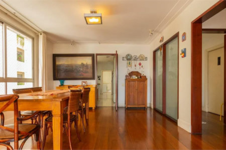 Apartamento à venda com 4 quartos, sendo 1 suíte, em Cidade Monções, São Paulo, SP