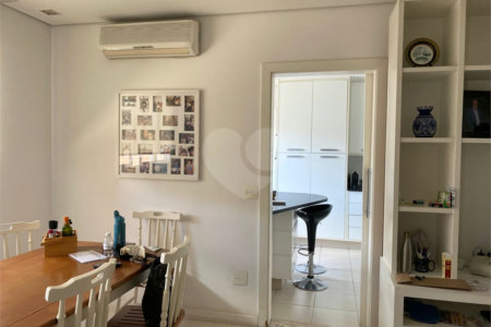 Apartamento à venda com 4 suítes em Vila Suzana, São Paulo, SP