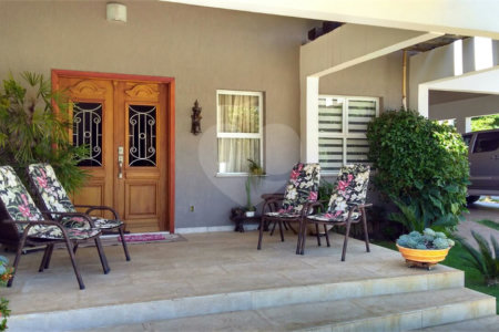 Casa à venda com 5 quartos, sendo 3 suítes, em Reserva dos Vinhedos, Louveira, SP