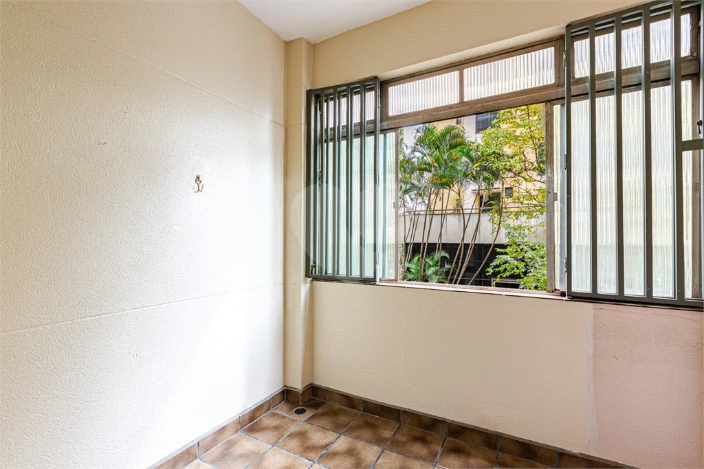 Apartamento amplo - perto do metrô Higienópolis-Mackenzie