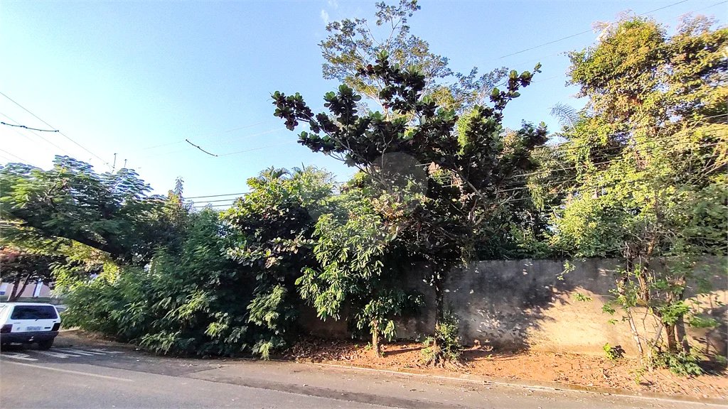 Lote de 1800m² na região do Mantiqueira