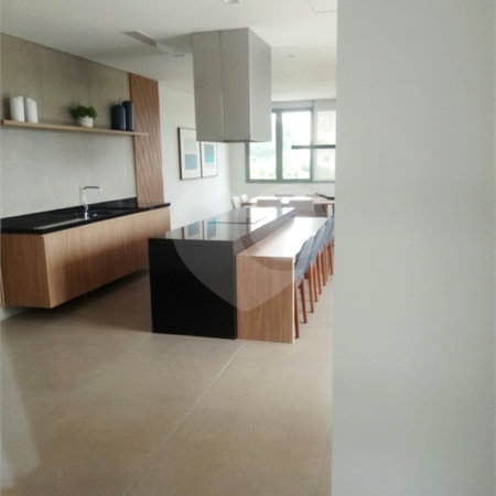 Apartamento com 2 quartos (1 suíte) e garagem à venda no Tatuapé