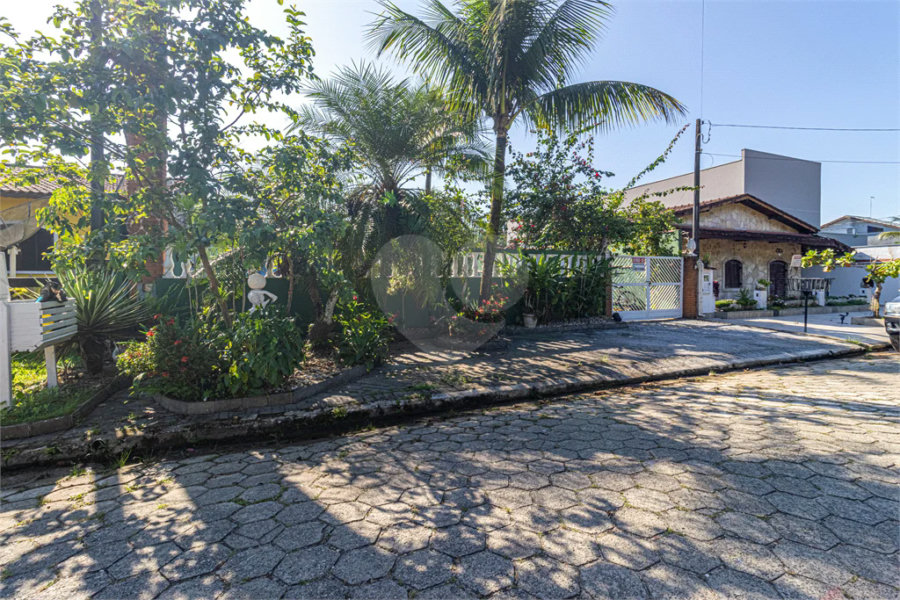 Casa à venda com 4 quartos, sendo 1 suíte, em Morada da Praia, Bertioga, SP
