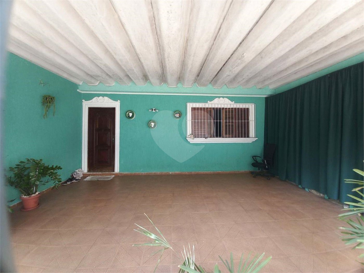 Casa à venda com 3 quartos, sendo 1 suíte, em Vila Campestre, São Paulo, SP