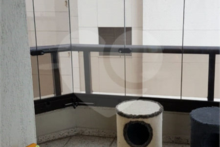 APARTAMENTO DE FINO TRATO - UM POR ANDAR NA MOOCA BELO