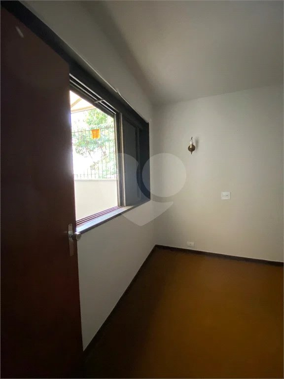 Sobrado comercial para alugar com 3 quartos no Centro de Piracicaba