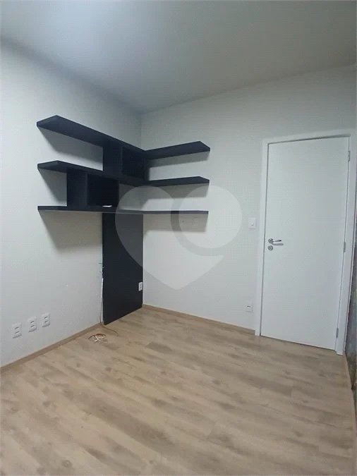 Apartamento de 2 quartos com planejados, sacada e lazer completo| Condomínio| São Roque