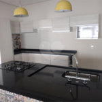 Indaiatuba- Recreio Internacional Viracopos - Terreno com 1000 ms - construido 200 ms - Sobrado com 3 dorms, 1 suite, Ar condicionado nos quartos e sala, cozinha com armários, cooktop, ampla varanda - Quiosque com churrasqueira e piscina , playground, garagem, deposito - R$ 1.500.000,00 - não ace