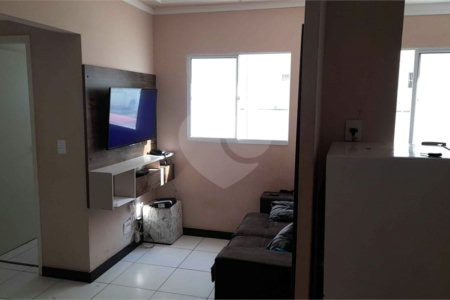 Apartamento no Condomínio Parque dos Manacás