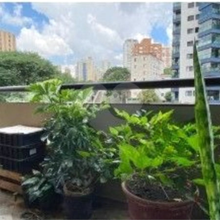 Apartamento com 187m² , 4 dormitórios , sendo 1 suíte , 3 vagas , para locação na Vila Mariana.