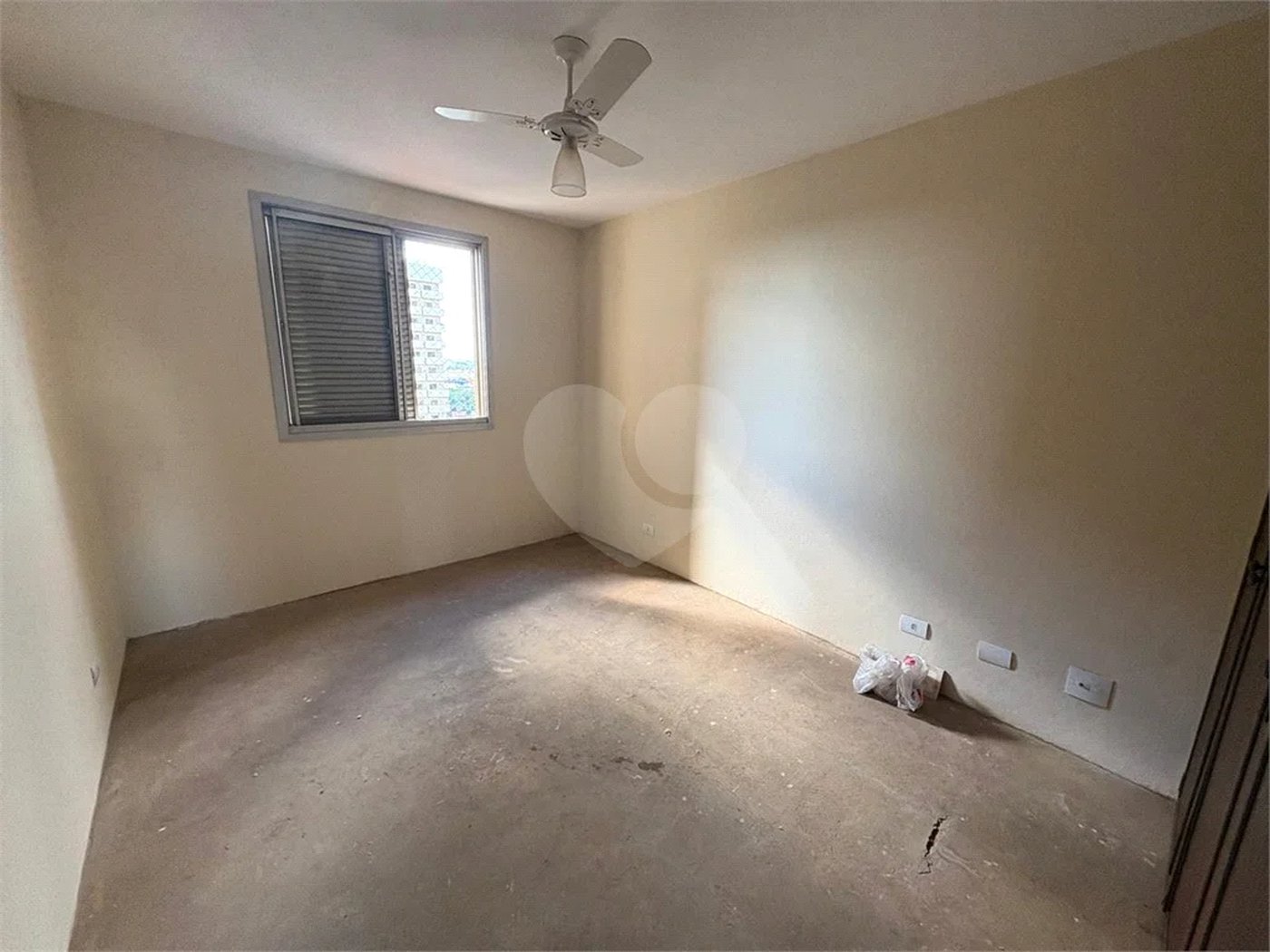 Apartamento à venda com 3 quartos, sendo 1 suíte,  no Centro, Piracicaba, SP