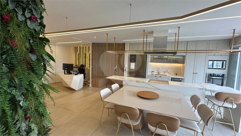 Apartamento de 140 m², 2 dormitórios sendo uma suìte, 3 vagas - Campo Belo/SP.