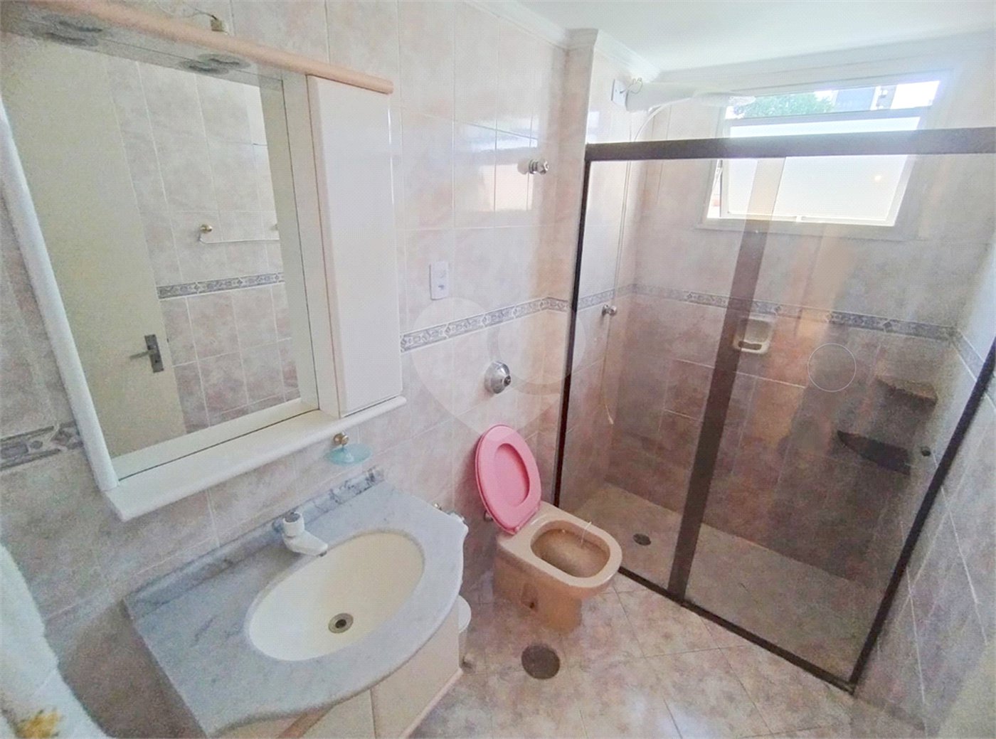 Apartamento no Cambuci - 2 quartos - varanda - 2 vagas