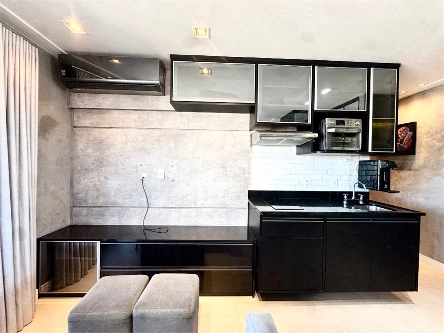 Último Andar | Estação Gabriele | 38 m² | Mobiliado | Campo Belo