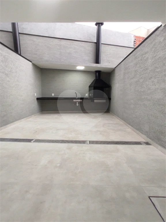 Sobrado à venda na Vila Carrão, 3 quartos (1 suíte)
