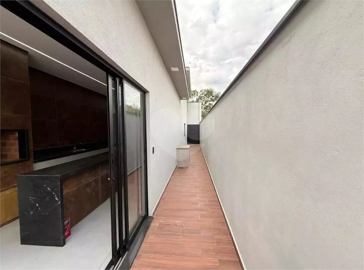 Casa térrea nova à venda no Condomínio Residencial Ágape, localizado no bairro Campestre - Piracicaba/SP.