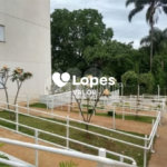 Apartamento no Condomínio Parque dos Manacás