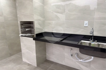 Casa Linear 3 quartos com 1 suíte, área de lazer