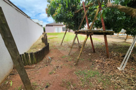 Lote á venda no residencial Eldorado.