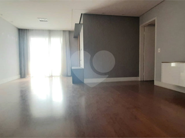 Apartamento à venda com 3 quartos, sendo 1 suíte,  em Santana, São Paulo, SP