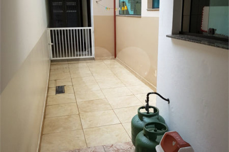Sobrado à venda com 2 quartos, sendo 1 suíte, em Chácara Jafet, Mogi das Cruzes, SP