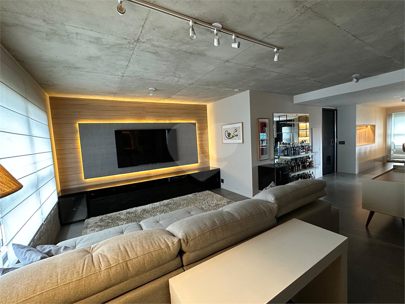 Apartamento à venda ou para alugar com 1 quarto em Cidade Monções, São Paulo, SP