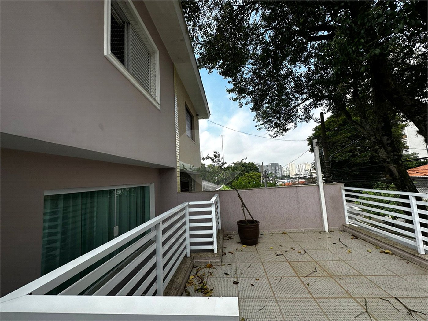 Sobrado à venda com 3 quartos, sendo 1 suíte, em Jardim da Saúde, São Paulo, SP