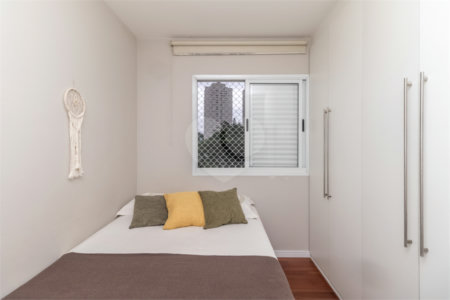 Apartamento à venda com 3 quartos, sendo 1 suíte, em Vila Sofia, São Paulo, SP
