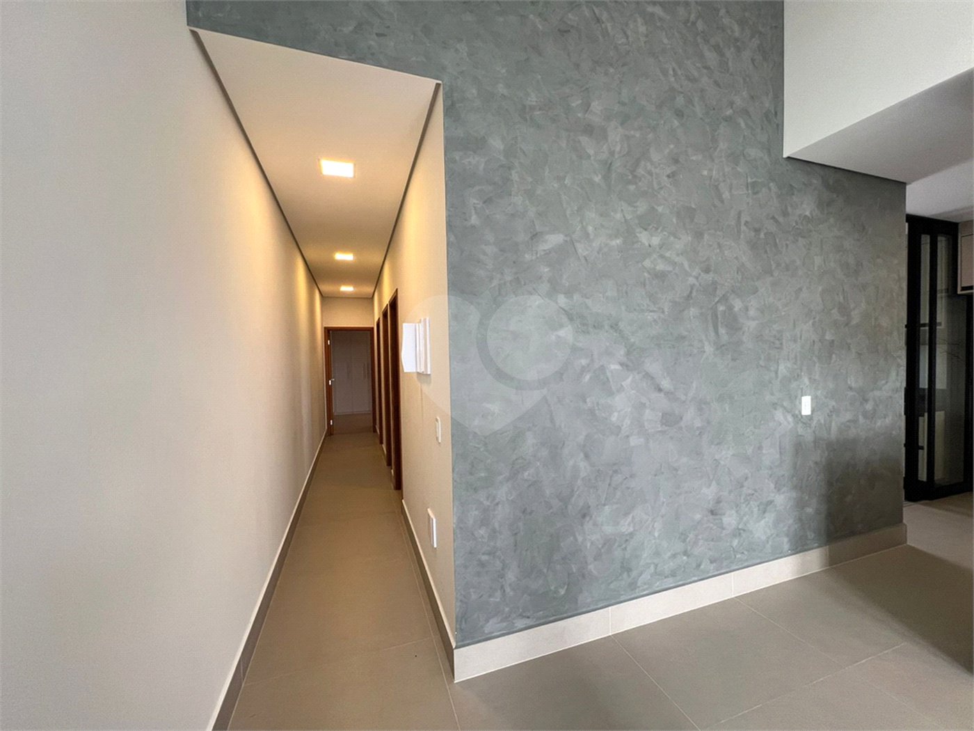 Casa à venda com 3 quartos, sendo 1 suíte,  no condomínio Villagio_ipanema 1, Sorocaba - SP