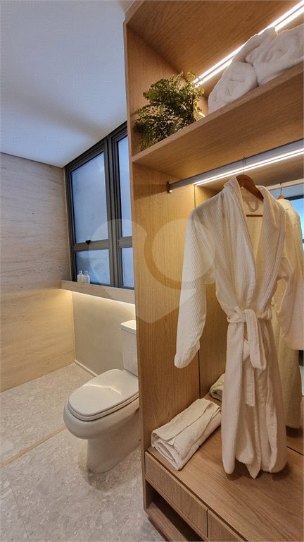 Apartamento à venda com 2 quartos, sendo 1 suíte, em Água Branca, São Paulo, SP