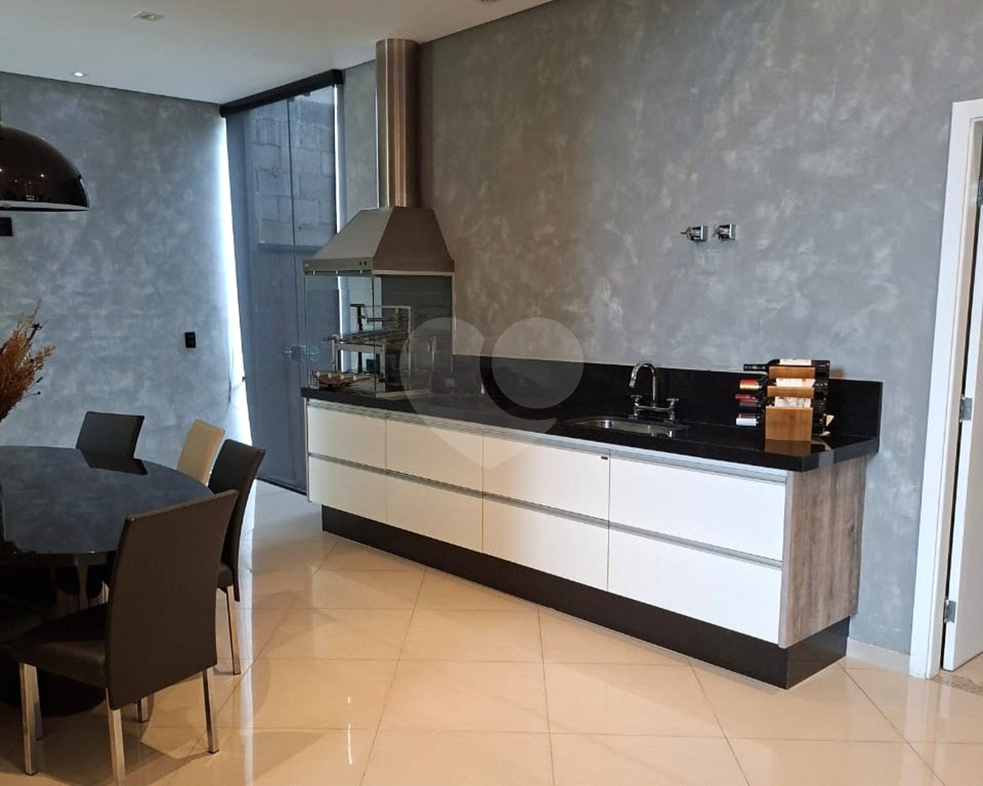 Casa à venda com 3 suítes no condomínio Mont Blanc, Sorocaba - SP