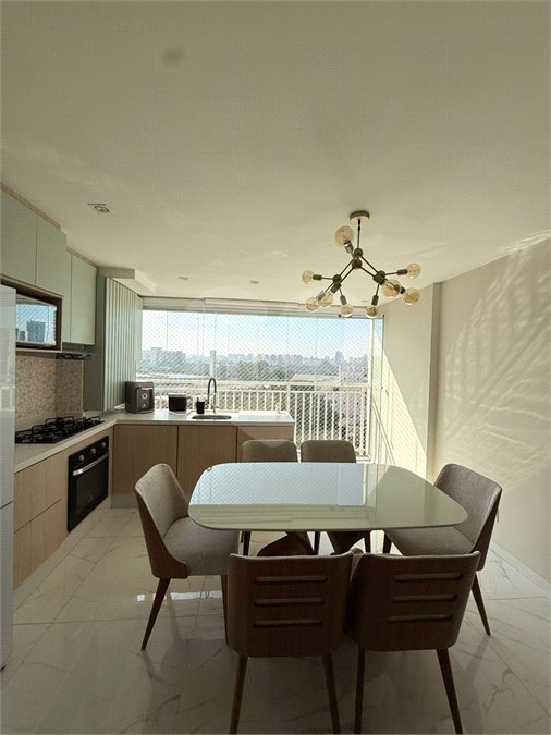 Apartamento à venda com 2 quartos em Parque Industrial Tomas Edson, São Paulo, SP