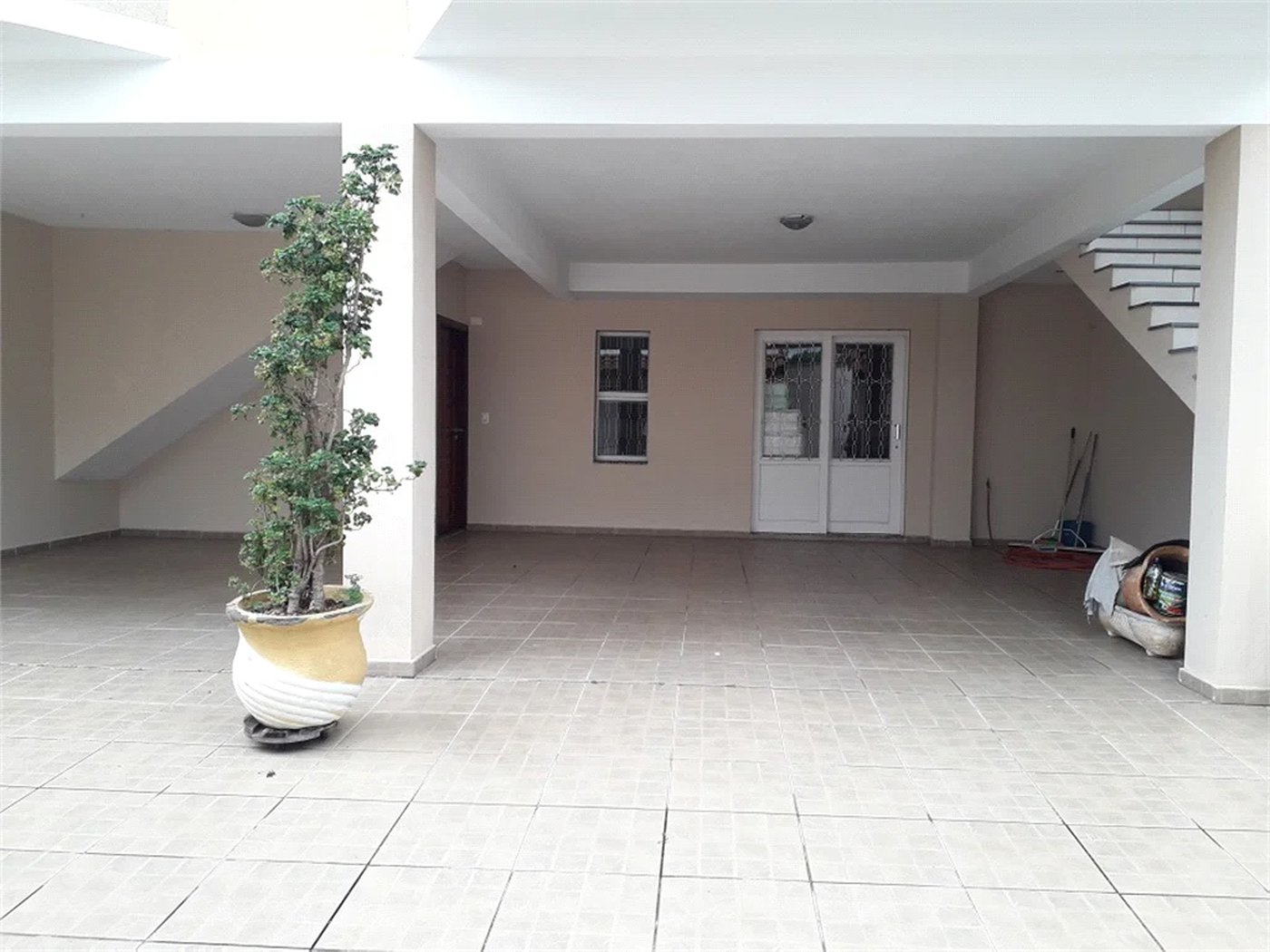Sobrado à venda com 3 quartos, sendo 1 suíte, em Lar São Paulo, São Paulo, SP