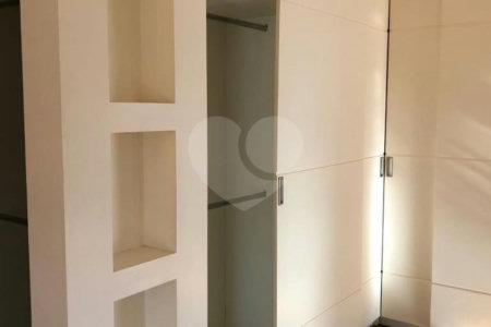 Apartamento à venda com 3 suítes em Vila Suzana, São Paulo, SP