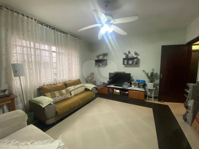 Casa Térrea à venda com 4 quartos, sendo 1 suíte,  em Mandaqui, São Paulo, SP
