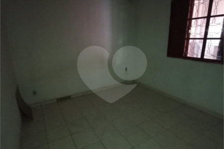 Salão à venda com 3 quartos, sendo 1 suíte, em Vila Áurea, Ponta Porã, MS