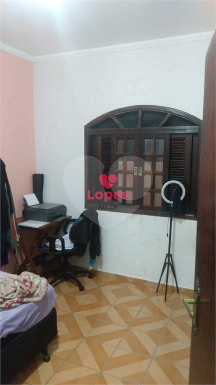 Casa à venda com 3 quartos, sendo 1 suíte, em Jardim Santa Inês Ii, São José dos Campos, SP