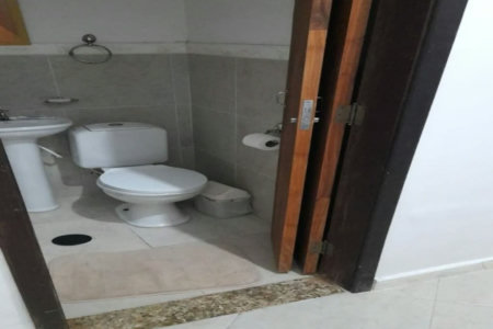 Casa à venda com 4 quartos, sendo 1 suíte, em City Bussocaba, Osasco, SP